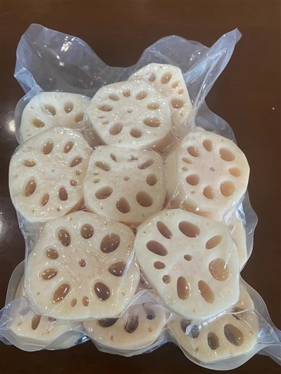 Lotoso šaknų gabaliukai